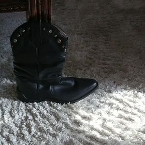 Keneth Cole Boots